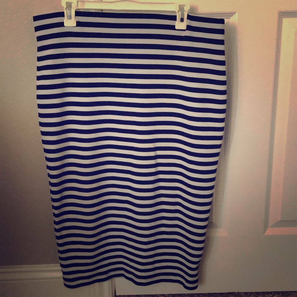 Striped Pencil Skirt